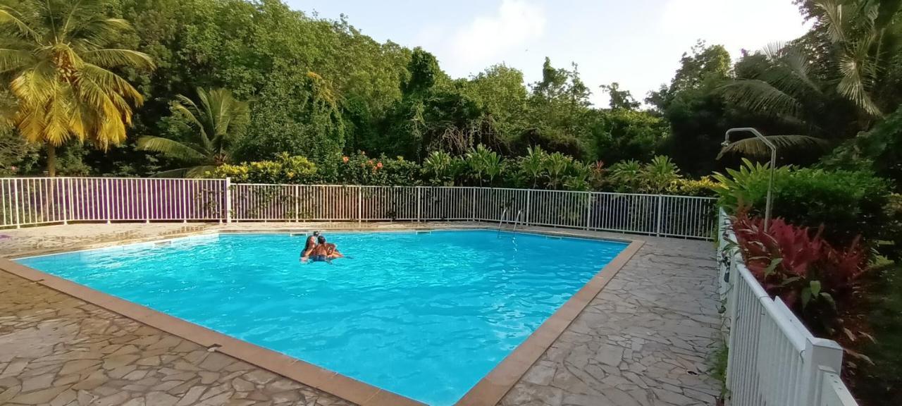 Superbe Appartement Vue Sur Mer Sainte-Anne Eksteriør billede